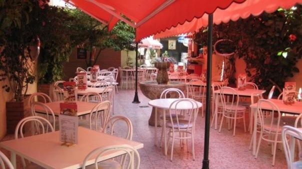 Pension Casa Austria Calella Luaran gambar